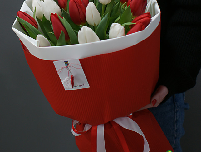 Букет из тюльпанов ,,Весеннее сочетание,, Фото